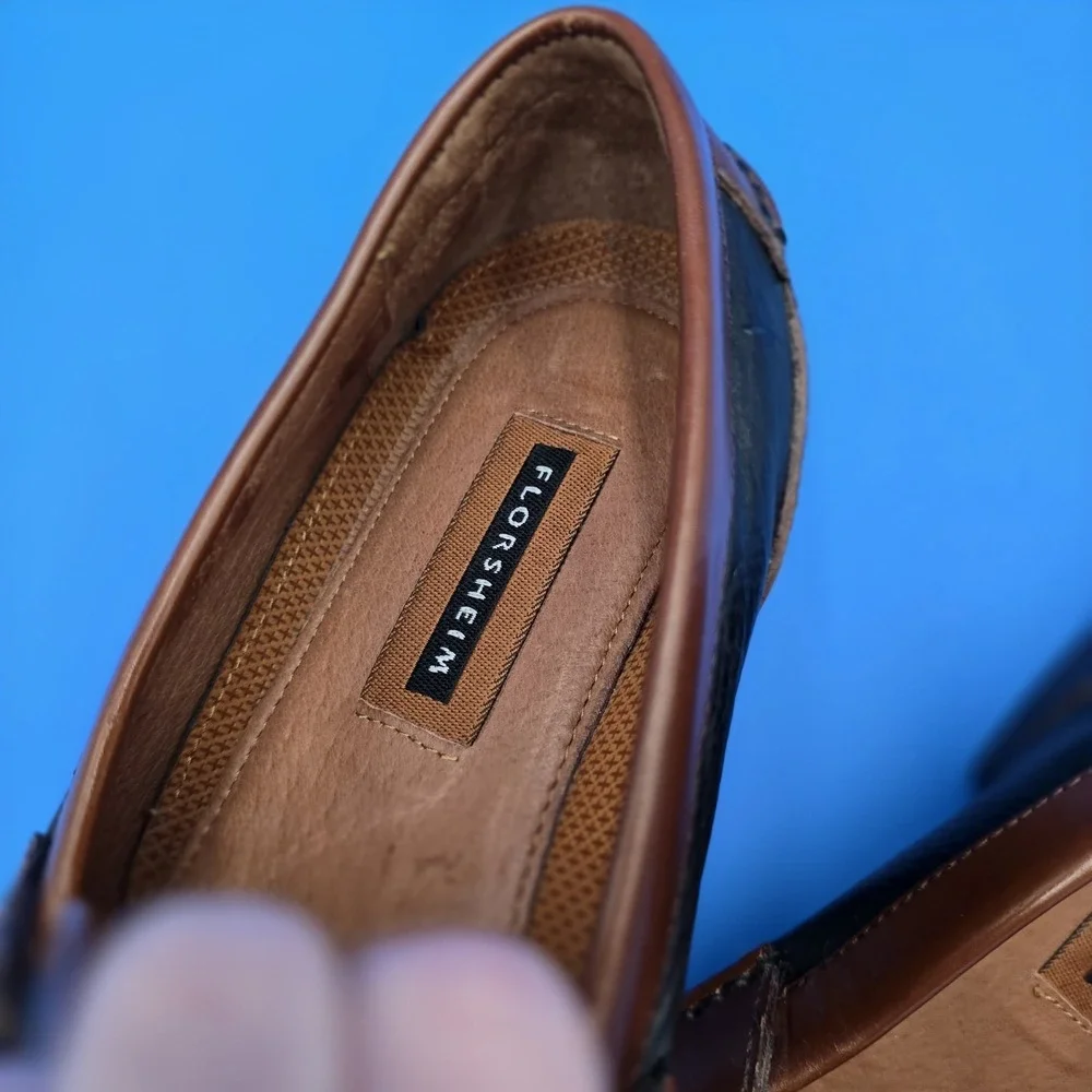 Florsheim Men Loafers Tassel Sz 10.D Leather Black Pebble-Grain Brown Trim Shoes